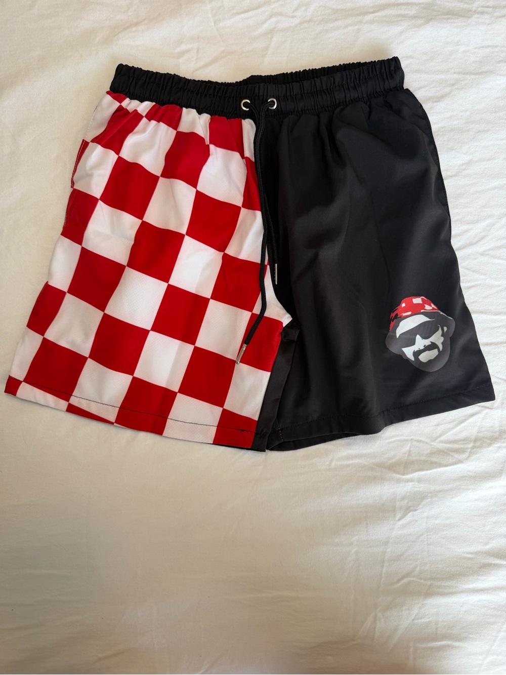 B Fresh Men's Black & Red Checkerboard Athletic Shorts